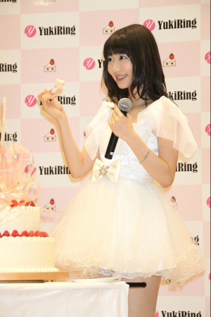 AKB48柏木由紀、ソロデビューイベント