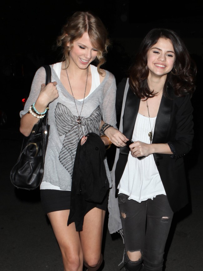 セレーナ・ゴメス　テイラー・スウィウフト　Taylor Swift　Selena Gomez