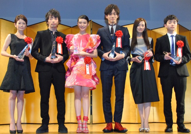 エランドール賞授賞式20130207、染谷将太、尾野真千子、武井咲、松坂桃李、森山未來、真木よう子