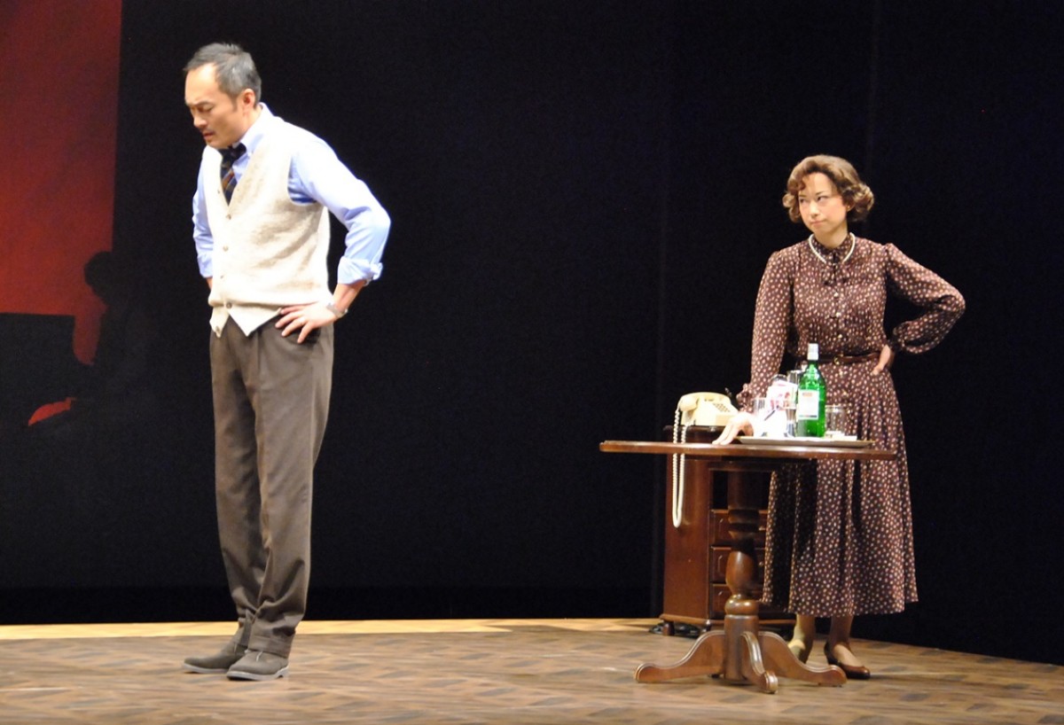 三谷幸喜演出舞台「ホロヴィッツとの対話」