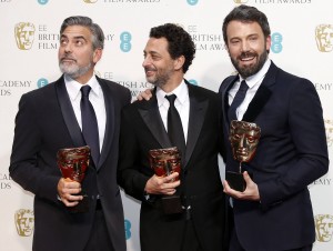 ＜2013英国アカデミー賞＞「アルゴ」作品賞を受賞したジョージ・クルーニー（製作）、グラント・ヘスロヴ（製作）、ベン・アフレック（監督）