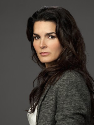 「リゾーリ＆アイルズ」ファースト・シーズン キャストショット