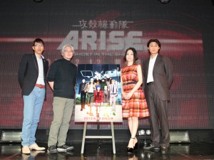 「攻殻機動隊ARISE」左から石川光久、黄瀬和哉監督、坂本真綾、冲方丁