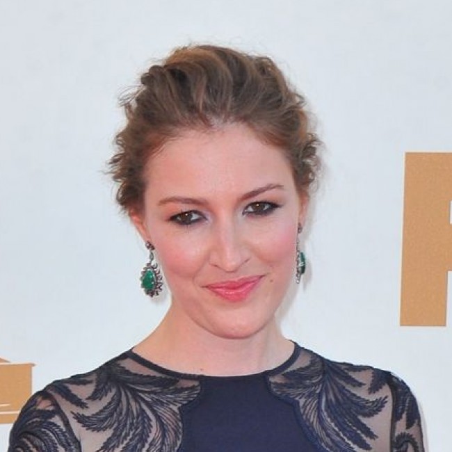 Kelly Macdonald14572_1118S07_GY121_H