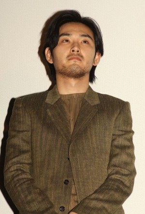 「舟を編む」完成披露試写会に登壇した松田龍平