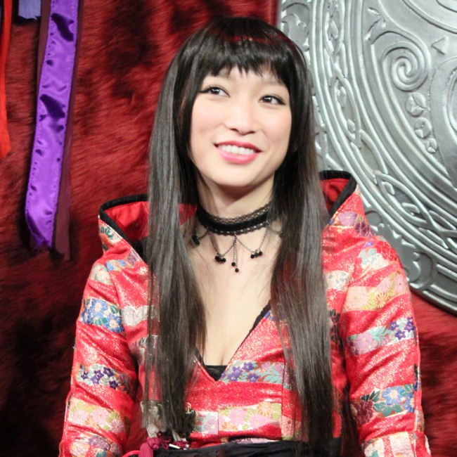 注目フォト　杏