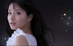 石原さとみが化粧品CMに初挑戦 ！