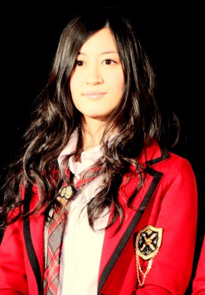 「てっぺんとったんで！完全版」完成披露試写会に出席したNMB48・上西恵