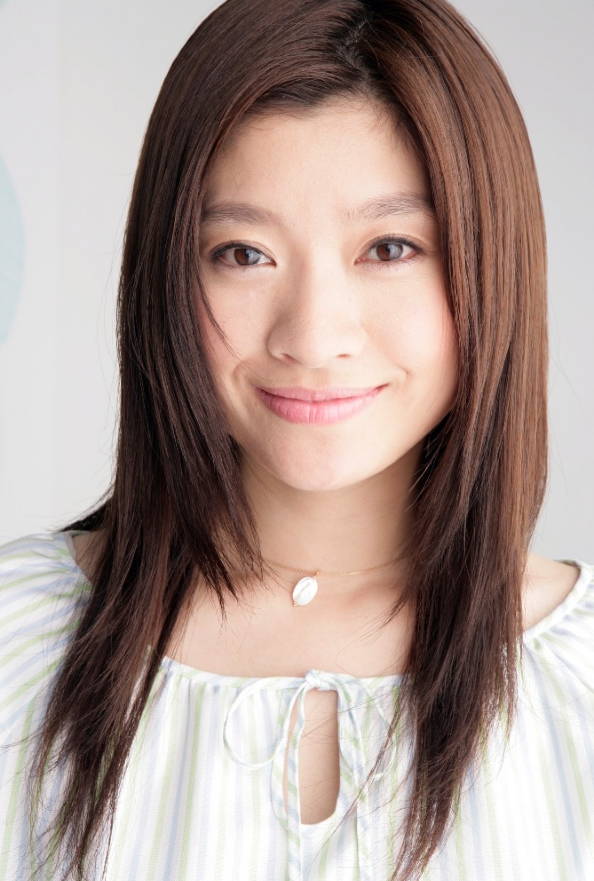 篠原涼子 ヒゲが生えてきた39歳 おやじ女子 に 7年ぶりフジ連ドラ主演 13年2月27日 エンタメ ニュース クランクイン