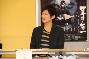 舞台版「耳なし芳一」初顔合わせに登場した、山本裕典