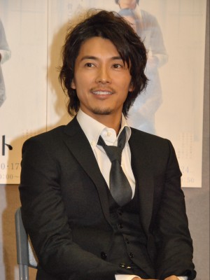 「神様のボート」完成披露試写会に出席した、藤木直人