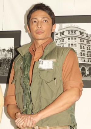 舞台「ホテル マジェスティック ～戦場カメラマン澤田教一 その人生と愛～」囲み取材