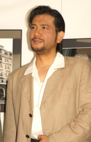 舞台「ホテル マジェスティック ～戦場カメラマン澤田教一 その人生と愛～」囲み取材