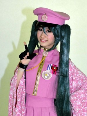 初音未来役のAKB48石田晴香インタビュー