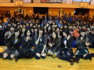 東北3県10市町で復興支援ライブを行ったAKB48
