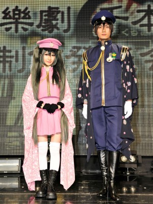 「千本桜」制作発表会に出席したAKB48石田晴香と加藤和樹