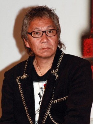 「藁の楯」完成報告記者会見に登場した三池崇史監督