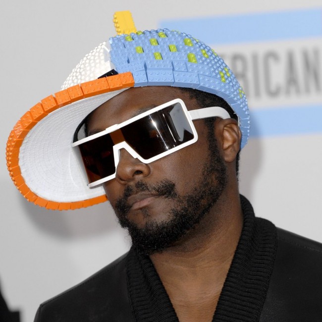 Will.i.am27158_1021N05_UH085_H