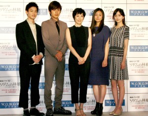 「ソドムの林檎～ロトを殺した娘たち」制作発表記者会見に登壇した、(左から）野村周平、溝端淳平、寺島しのぶ、木村文乃、石橋杏奈