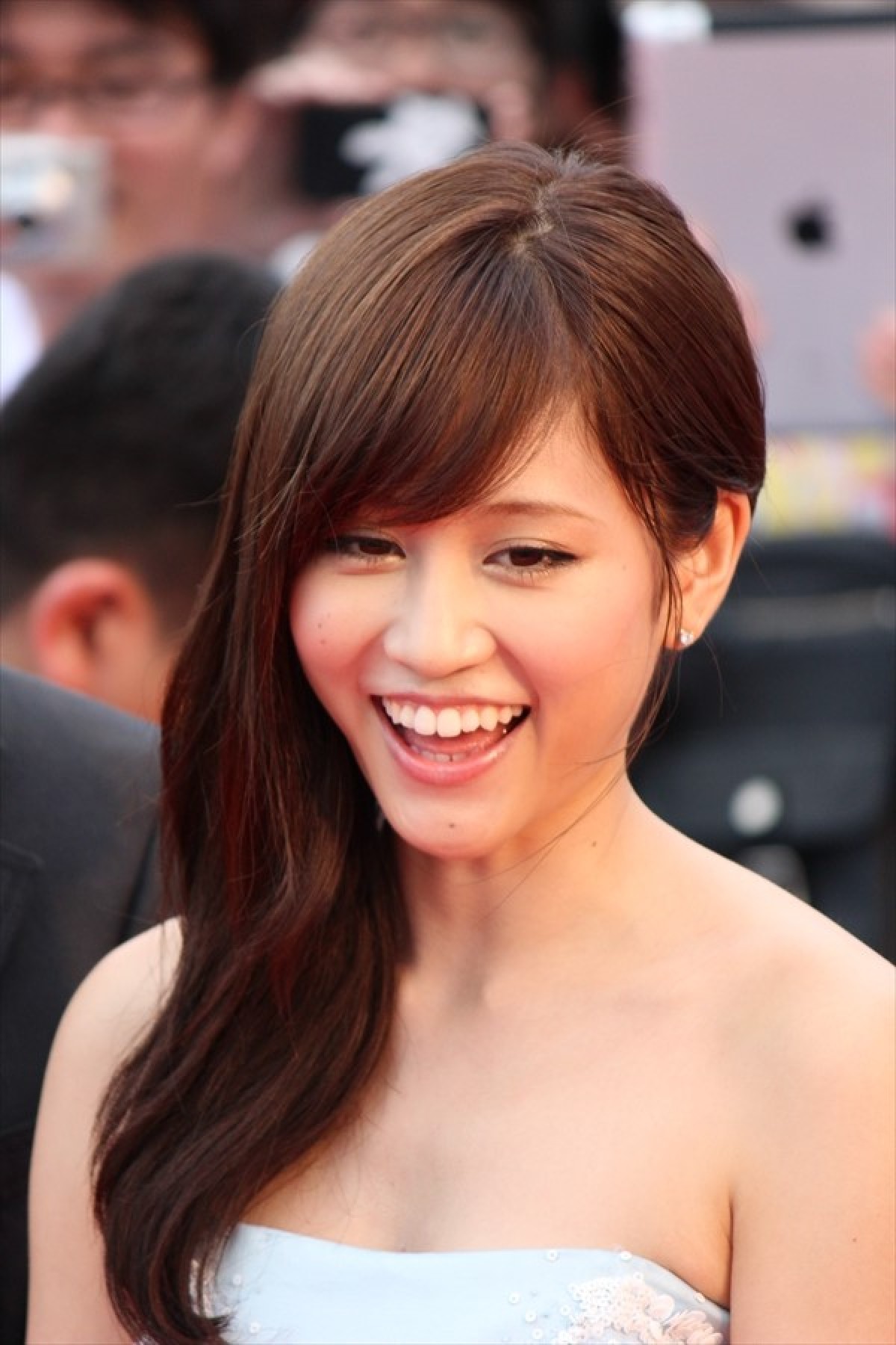 前田敦子ら豪華ゲスト来場でレッドカーペット熱狂 沖縄国際映画祭 華やかに開幕 13年3月23日 映画 ニュース クランクイン 前田敦子ら豪華ゲスト来場でレッドカーペット熱狂 沖縄国際映画祭 華やかに開幕 13年3月23日 映画 ニュース クランクイン