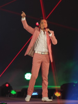 郷ひろみ、GirlsAward　2013 SPRING／SUMMER