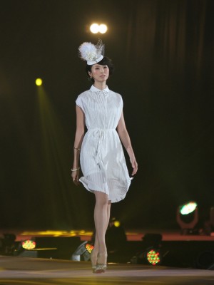 美元、GirlsAward　2013 SPRING／SUMMER