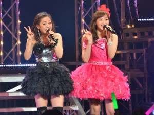 10周年ライブを開催したミキティ　新垣里沙も飛び入りで祝福