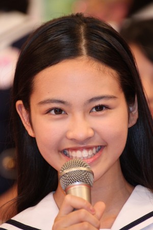 初のレギュラー冠番組「GO！オスカル！X21」の収録に参加した上水口萌乃香