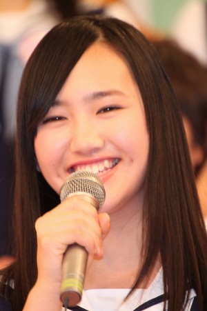 初のレギュラー冠番組「GO！オスカル！X21」の収録に参加した末永真唯