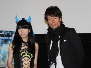 「UFO 侵略」映画公開記念！宇宙侵略トークイベントに登場したマイケル富岡と野中ひゆ