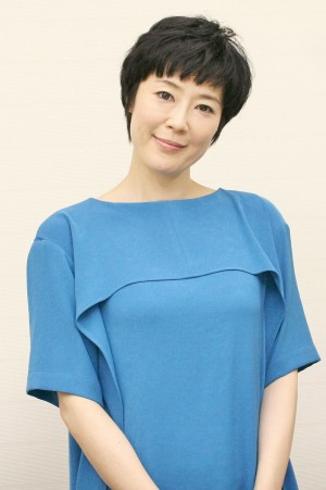 「ソドムの林檎～ロトを殺した娘たち」で“逆”整形した結婚詐欺師に挑んだ、寺島しのぶ