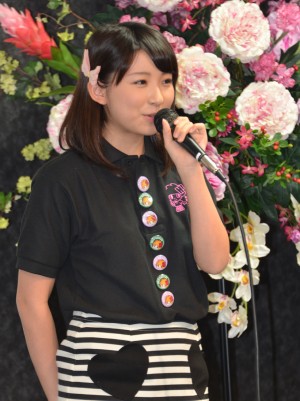 ハロプロショッププレオープンに来店した福田花音	