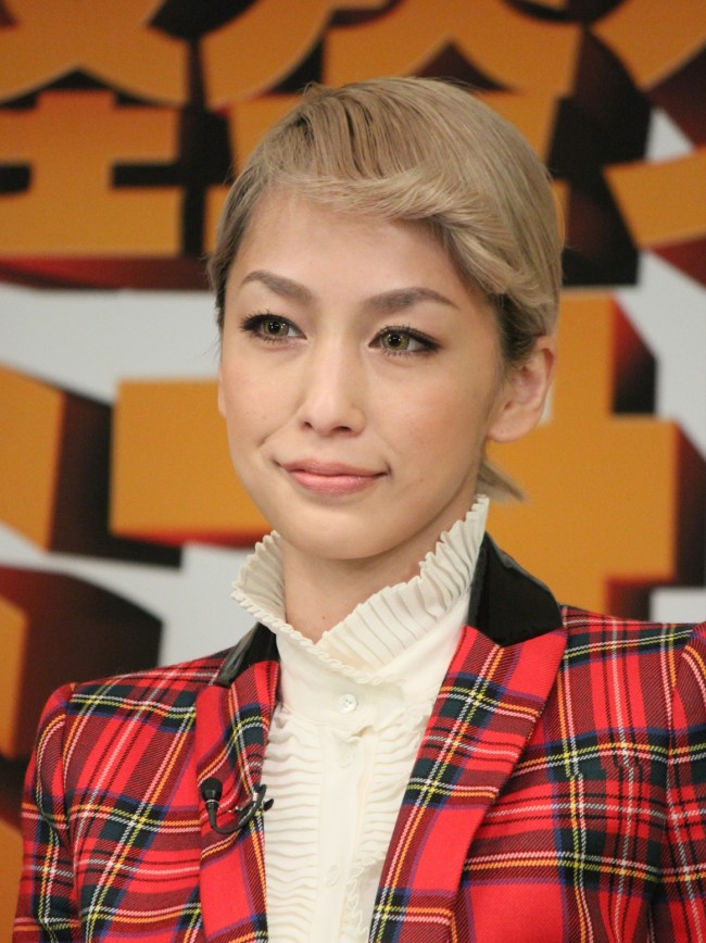 『怪盗グルーのミニオン危機一発』吹替えキャスト発表会見に登場した中島美嘉