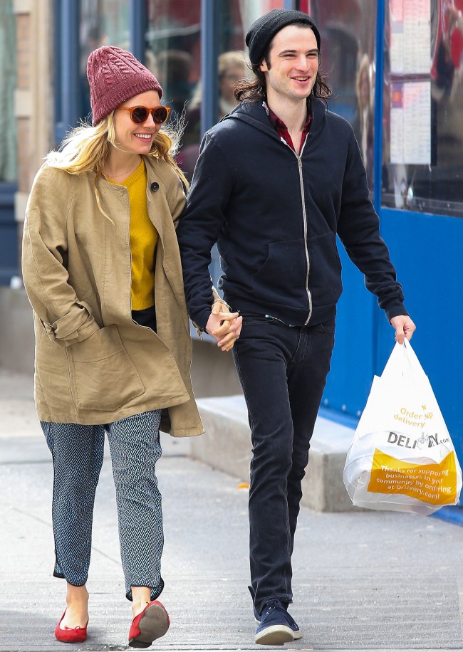 Sienna Miller Tom Sturridge　シエナ・ミラー　トム・スターリッジ