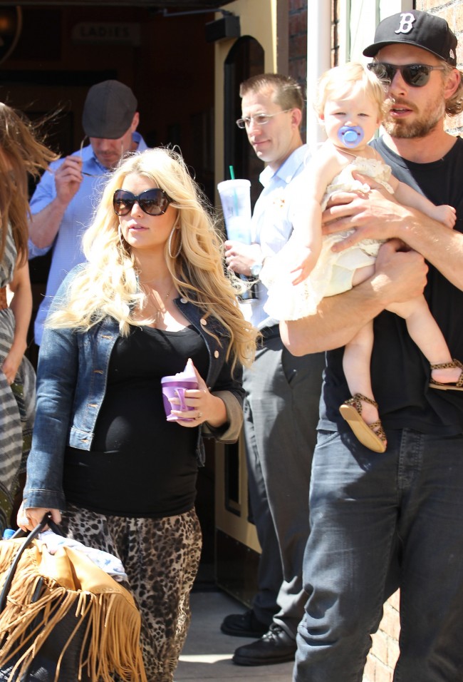 jessica simpson ジェシカ・シンプソン