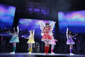 ももクロ、西武ドーム２days公演開催（14日公演の模様）