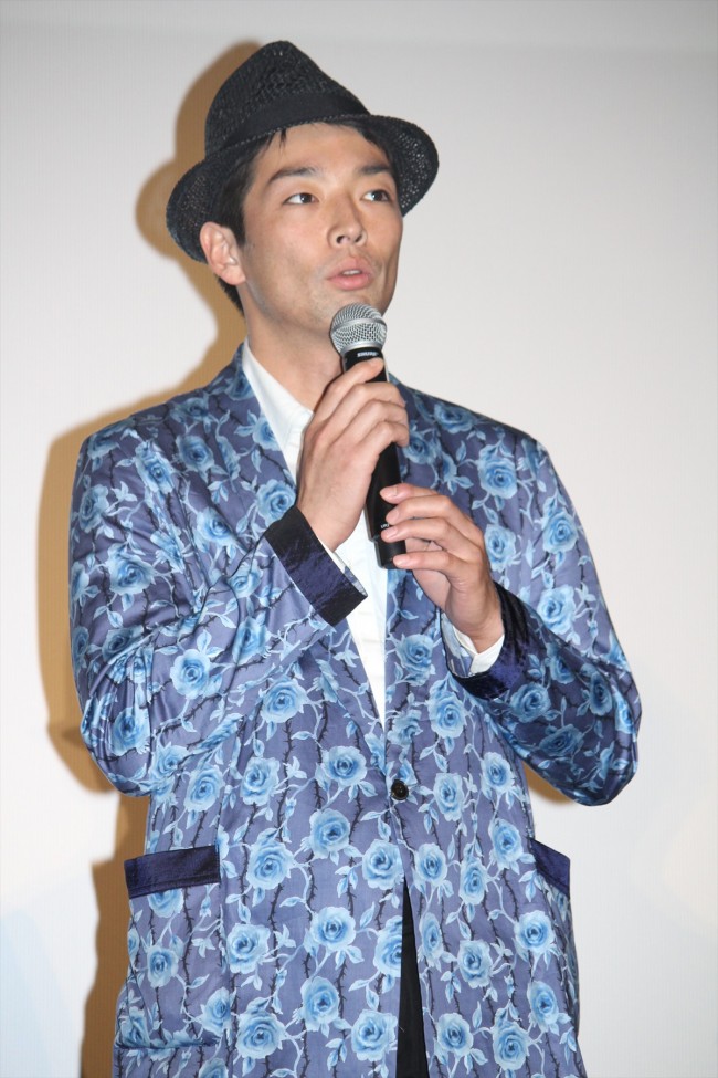 『聖☆おにいさん』完成披露試写会に登場した森山未來