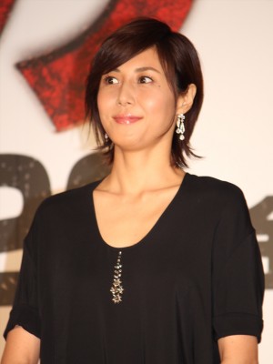 『藁の楯　わらのたて』プレミア試写会に登場した松嶋菜々子