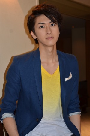 『銀河機攻隊 マジェスティックプリンス』主人公イズルの声を担当する相葉裕樹