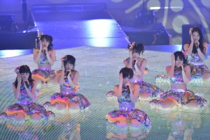 NMB48、初の日本武道館単独ライブを開催