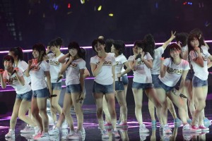 NMB48、初の日本武道館単独ライブを開催