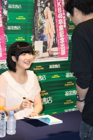 AKB48を卒業し声優を目指す仲谷明香