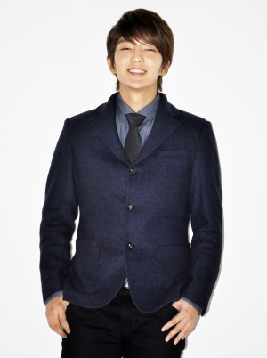 除隊後、復帰作第一弾『アラン使道伝 ‐アランサトデン‐』主演のイ・ジュンギ