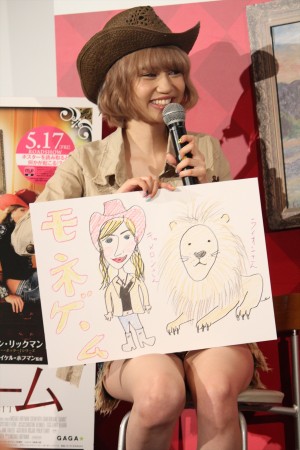 『モネ・ゲーム』公開直前イベントに登場した水沢アリー