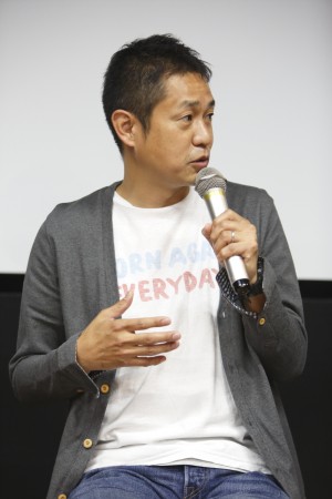 ドラマW『配達されたい私たち』トークイベントに出席した、古厩智之監督