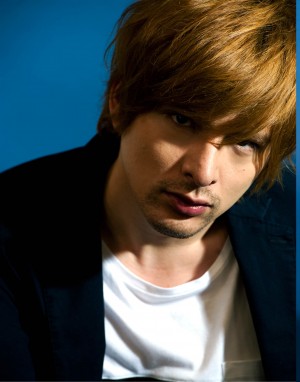 自身の役者魂や恋愛観を明かした城田優（5月21日発売『FtoF』グラビアインタビュー）