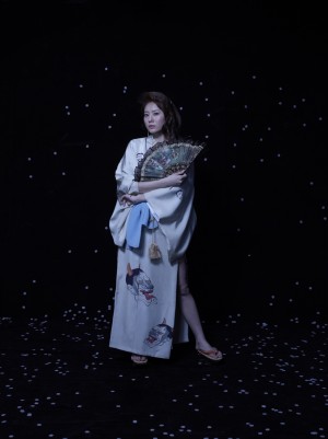 貫禄たっぷり、気の強い遊女・お七役を演じた麻美ゆま