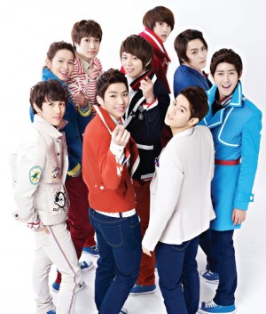 『SGC SUPER LIVE 2013』に出場するZE：A