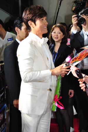 『G.I.ジョー バック2リベンジ』ジャパンプレミアに登場したイ・ビョンホン