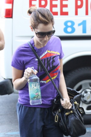 ジム帰りのアシュレイ・ティスデイル